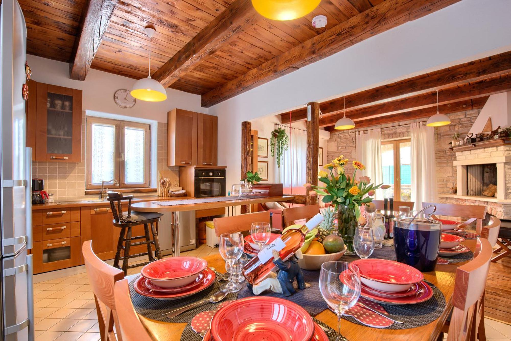 San Andrea - Ideal For Families, 8 Adults, 2 Children Up To 5 Years, 1 Children Up To 1 Years Villa