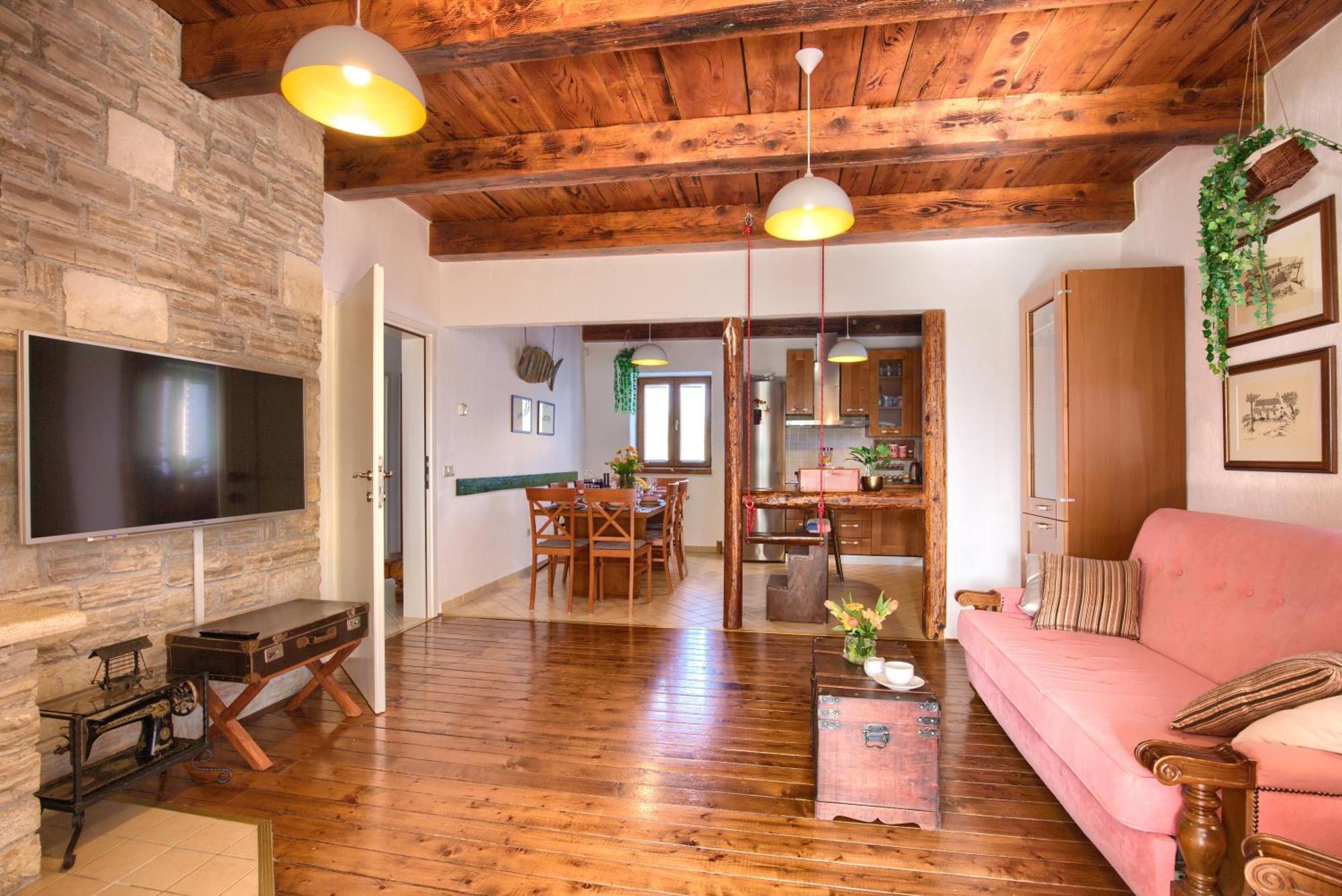 San Andrea - Ideal For Families, 8 Adults, 2 Children Up To 5 Years, 1 Children Up To 1 Years