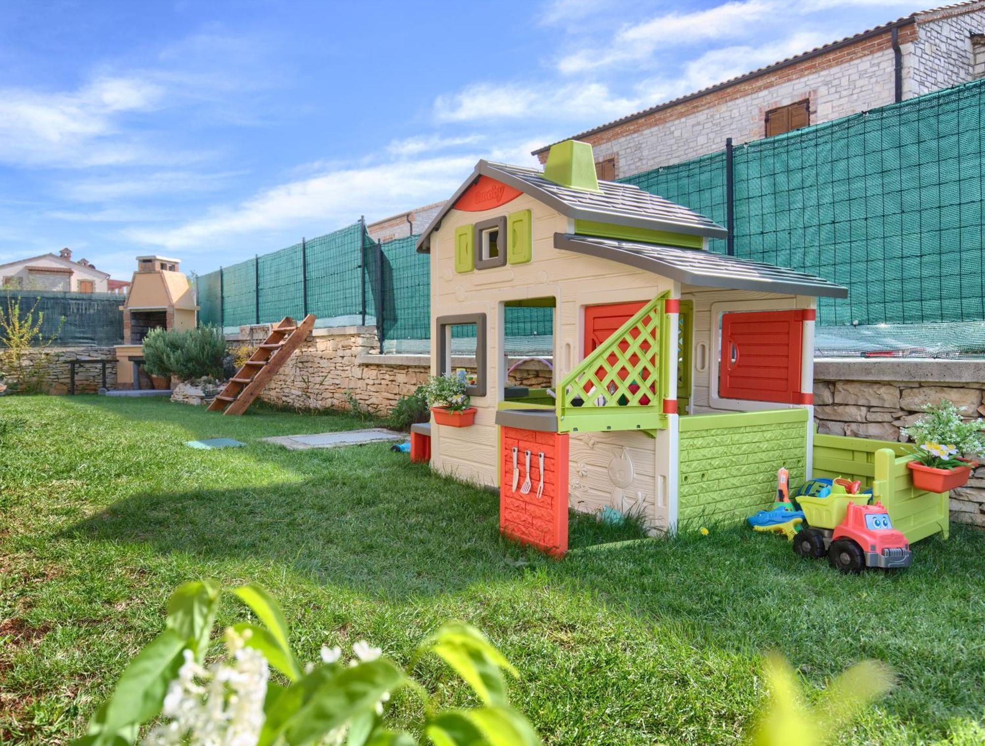 San Andrea - Ideal For Families, 8 Adults, 2 Children Up To 5 Years, 1 Children Up To 1 Years Svetvincenat